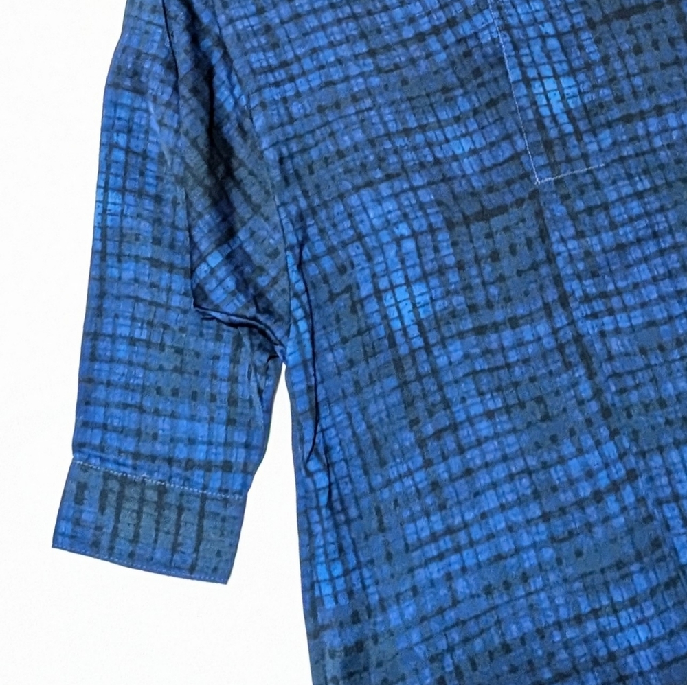 Simply Vera Vera Wang | Tunic | Plaid | Watercolor | Abstract | V Neck | Buttons - Picture 3 of 7